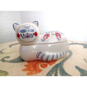 Vintage Elizabeth Arden Orient Express Porcelain Cat Trinket Box